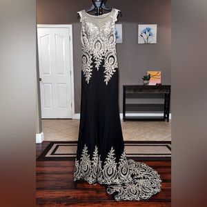 Camille La Vie Black and Gold dress